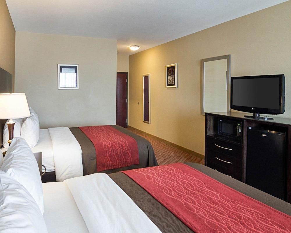 Comfort Inn & Suites Monahans I-20 Exterior photo